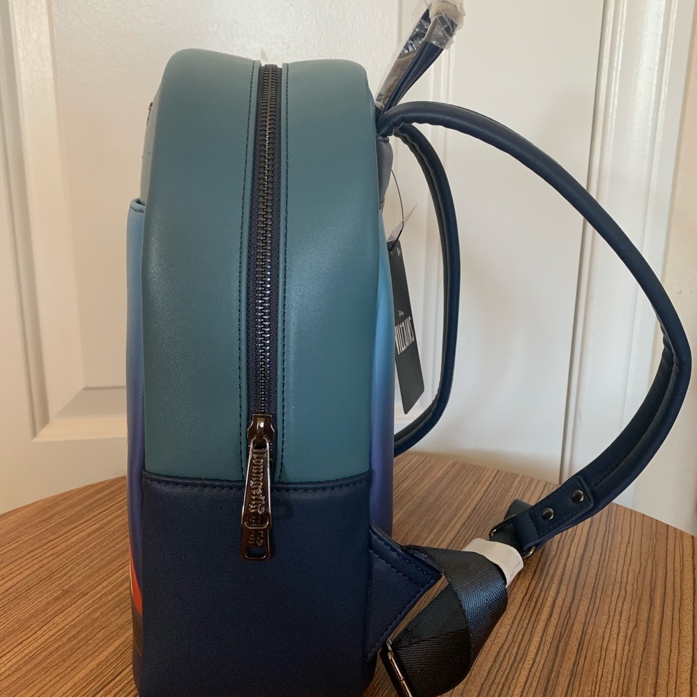 Loungefly Disney villains Mini Backpack NWT - Picture 3 of 6